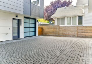 937B NW 52nd St in Seattle, WA - Building Photo - Building Photo