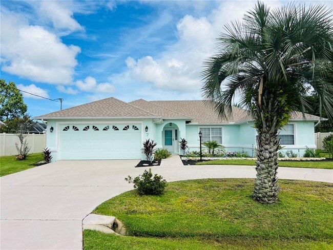7 Westgate Ln