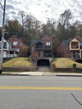 3809 Beechwood Blvd in Pittsburgh, PA - Building Photo - Building Photo
