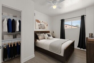 325 N 18th Dr in Phoenix, AZ - Building Photo - Building Photo