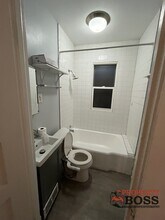 124 1/2 E Warren St in Michigan City, IN - Building Photo - Building Photo