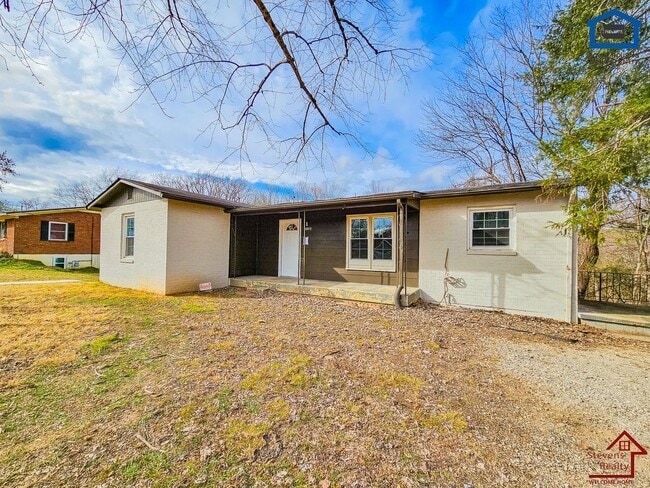 property at 1936 Bouton Bend