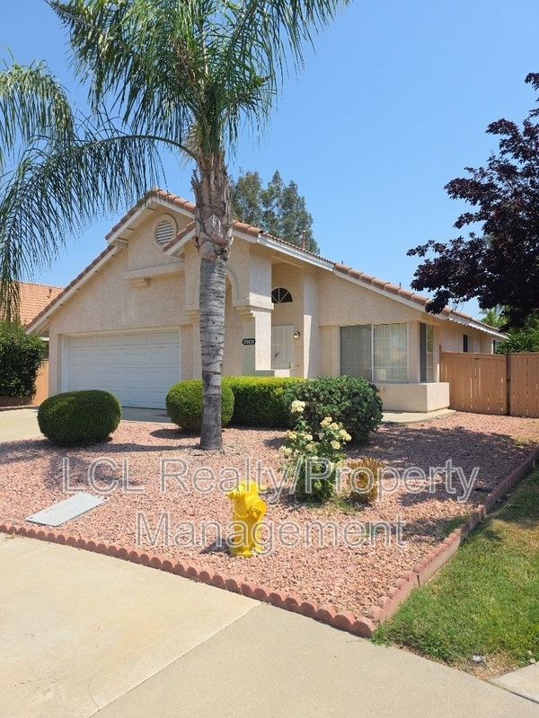 25673 Hillman Ct