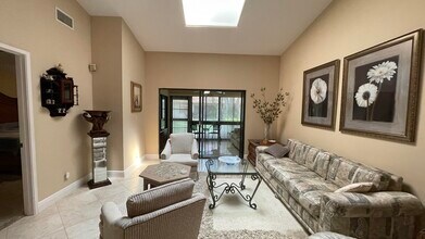 6165 Sunny Pointe Cir in Delray Beach, FL - Building Photo - Building Photo