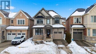275 Ironside Dr in Oakville, ON - Building Photo