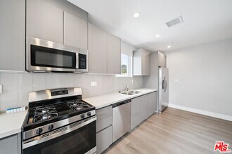 1223 Hayworth Ave in West Hollywood, CA - Building Photo - Building Photo