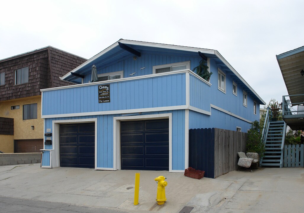 1159-1161 Montauk Ln in Ventura, CA - Building Photo