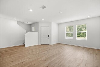 5100 Clay Whaley Rd in St. Cloud, FL - Building Photo - Building Photo