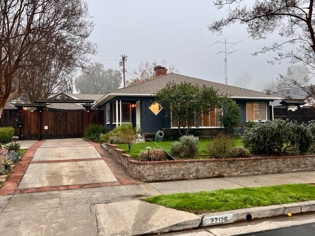 22126 San Miguel St in Los Angeles, CA - Building Photo