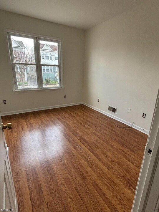 109 N 15th St in Bloomfield, NJ - Building Photo