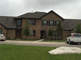 7220 Wyoming Springs Dr in Round Rock, TX - Building Photo