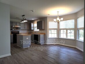 3627 Pauline Ln in Charlotte, NC - Building Photo - Building Photo