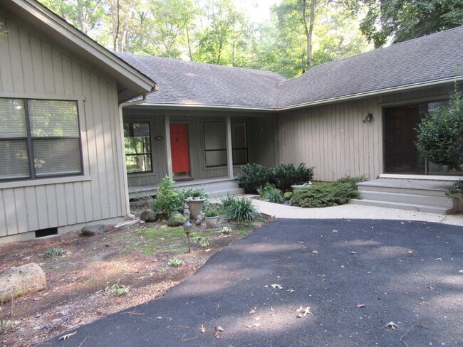 13603 Winterberry Ridge