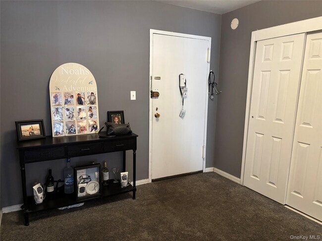 58 Guy Lombardo Ave in Freeport, NY - Building Photo - Building Photo