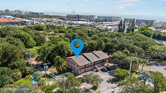 201 Cocoa Isles Blvd in Cocoa Beach, FL - Building Photo