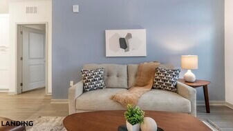 1250 Marden Rd, Unit 2-410 in Apopka, FL - Building Photo