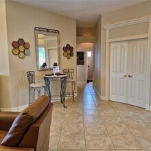 19 Medalist Way in Rotonda West, FL - Building Photo - Building Photo