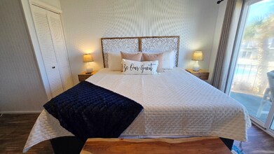 2750 Ocean Shore Blvd in Ormond Beach, FL - Building Photo - Building Photo