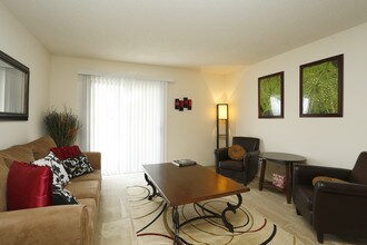 Willowstone in Denver, CO - Building Photo - Interior Photo