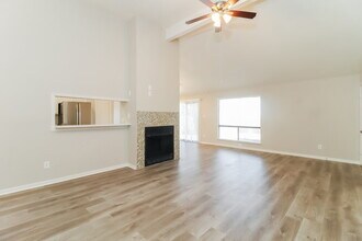 6503 Rockland Dr in Arlington, TX - Building Photo - Building Photo