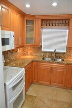 9466 SW 5th Ln in Miami, FL - Building Photo - Building Photo