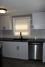 109 Berry Ave in Belton, MO - Building Photo - Building Photo