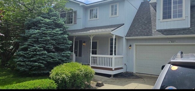 property at 1305 N Stevenson Rd