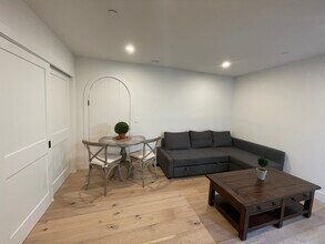 14381 Maclay Ct in Saratoga, CA - Building Photo - Building Photo