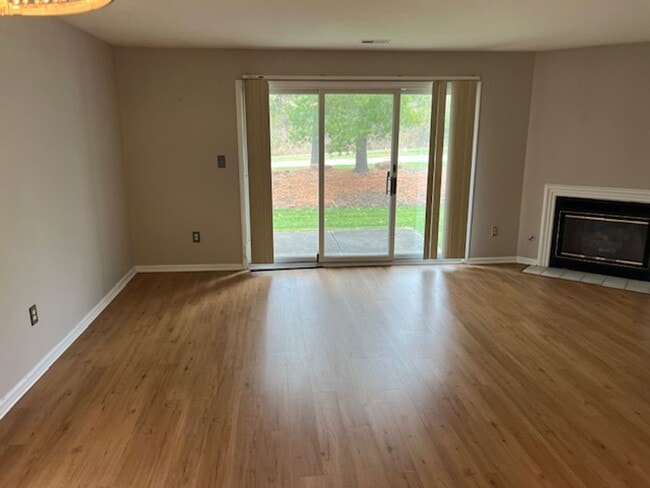 2850 Sand Run Pkwy in Fairlawn, OH - Building Photo - Building Photo