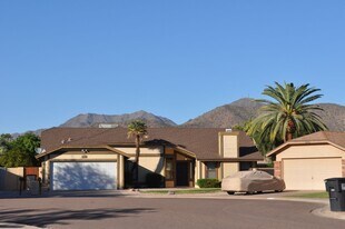 10795 N 109th St in Scottsdale, AZ - Building Photo