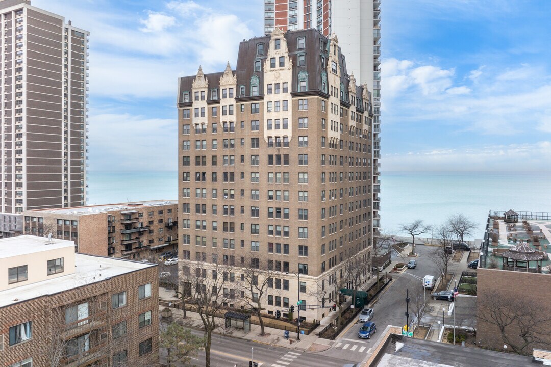 East Point Condo in Chicago, IL - Foto de edificio