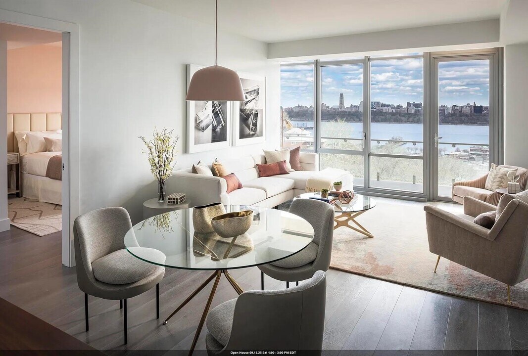 320 ADOLPHUS Ave in Cliffside Park, NJ - Building Photo