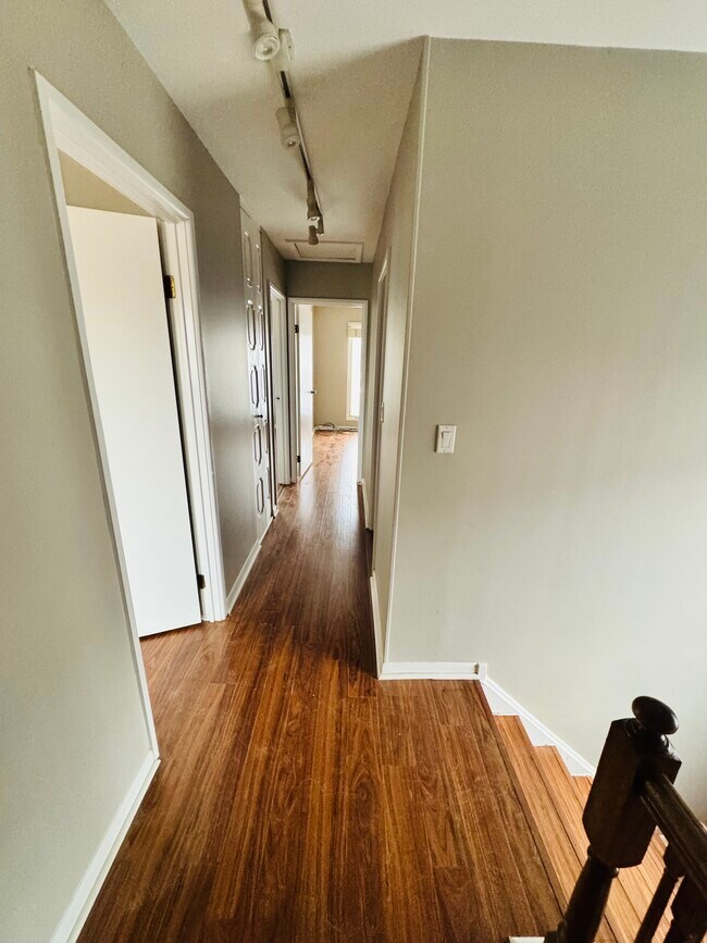 532 Hummingbird Ln in Deerfield, IL - Building Photo - Building Photo