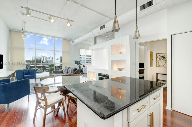 property at 2001 Biscayne Blvd