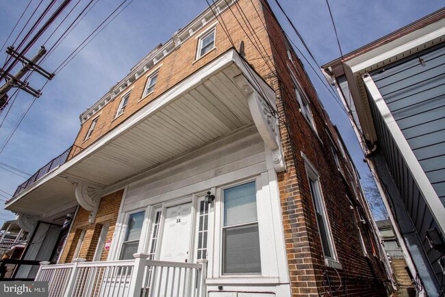 217 W Lancaster Ave in Downingtown, PA - Building Photo - Building Photo