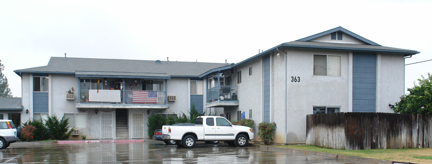 363 Van Houten Ave in El Cajon, CA - Building Photo