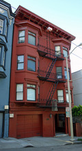 1329 Sacramento St in San Francisco, CA - Building Photo - Building Photo