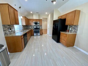 8310 Diamond Way Ct in Pearland, TX - Building Photo - Building Photo