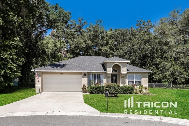 property at 5559 Starling Loop