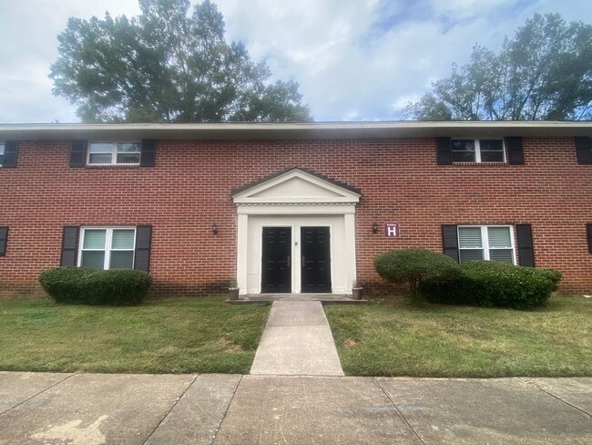 property at 601 Riverhill Cir