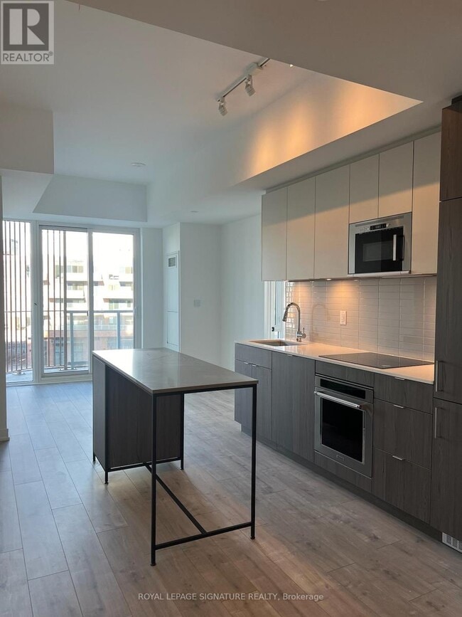 property at 402-220 MISSINNIHE Way