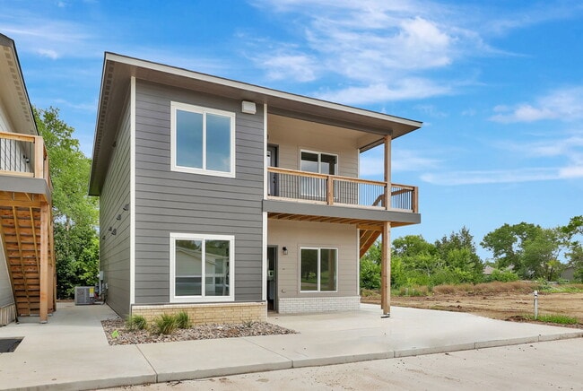 335 Turnpike Rd