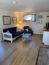 307 Winchester Dr in South Kingstown, RI - Building Photo - Building Photo