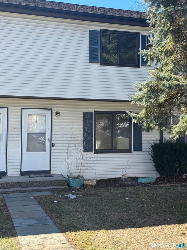 property at 8 Parker St