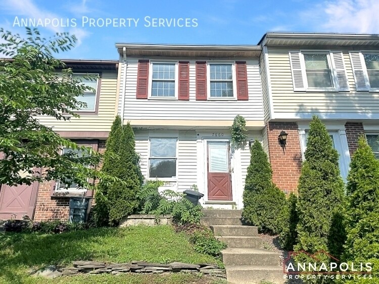 7660 Fairbanks Ct in Severn, MD - Building Photo