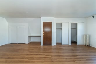 90 Maple St, Unit 3 in West Orange, NJ - Building Photo - Building Photo