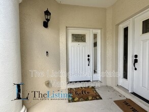 4052 Alan Dr in Largo, FL - Building Photo - Building Photo