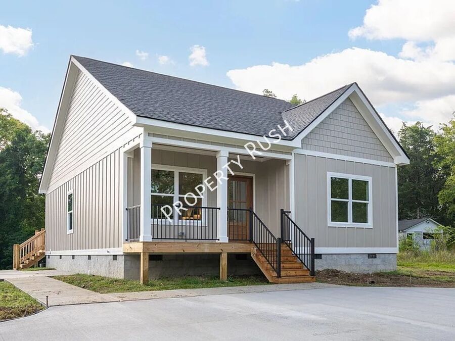 177 Magnolia St in Rossville, GA - Building Photo