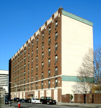 Plaza Apartments in Jersey City, NJ - Foto de edificio - Building Photo