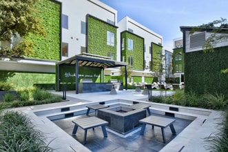 Botanica Oak Hills in San Antonio, TX - Building Photo - Building Photo